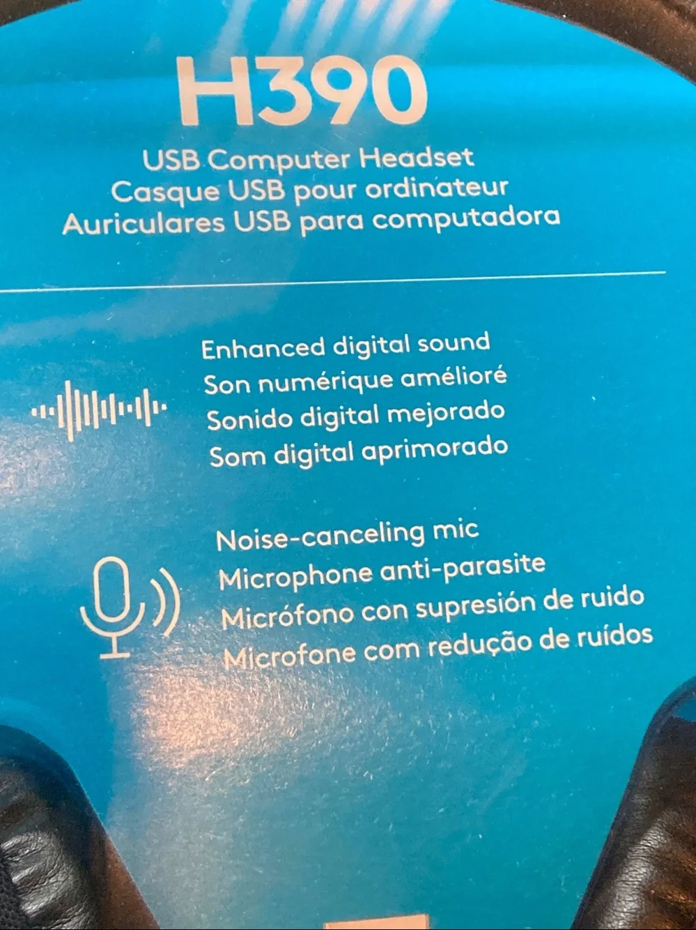 New Logitech H390 USB Headset in Black
